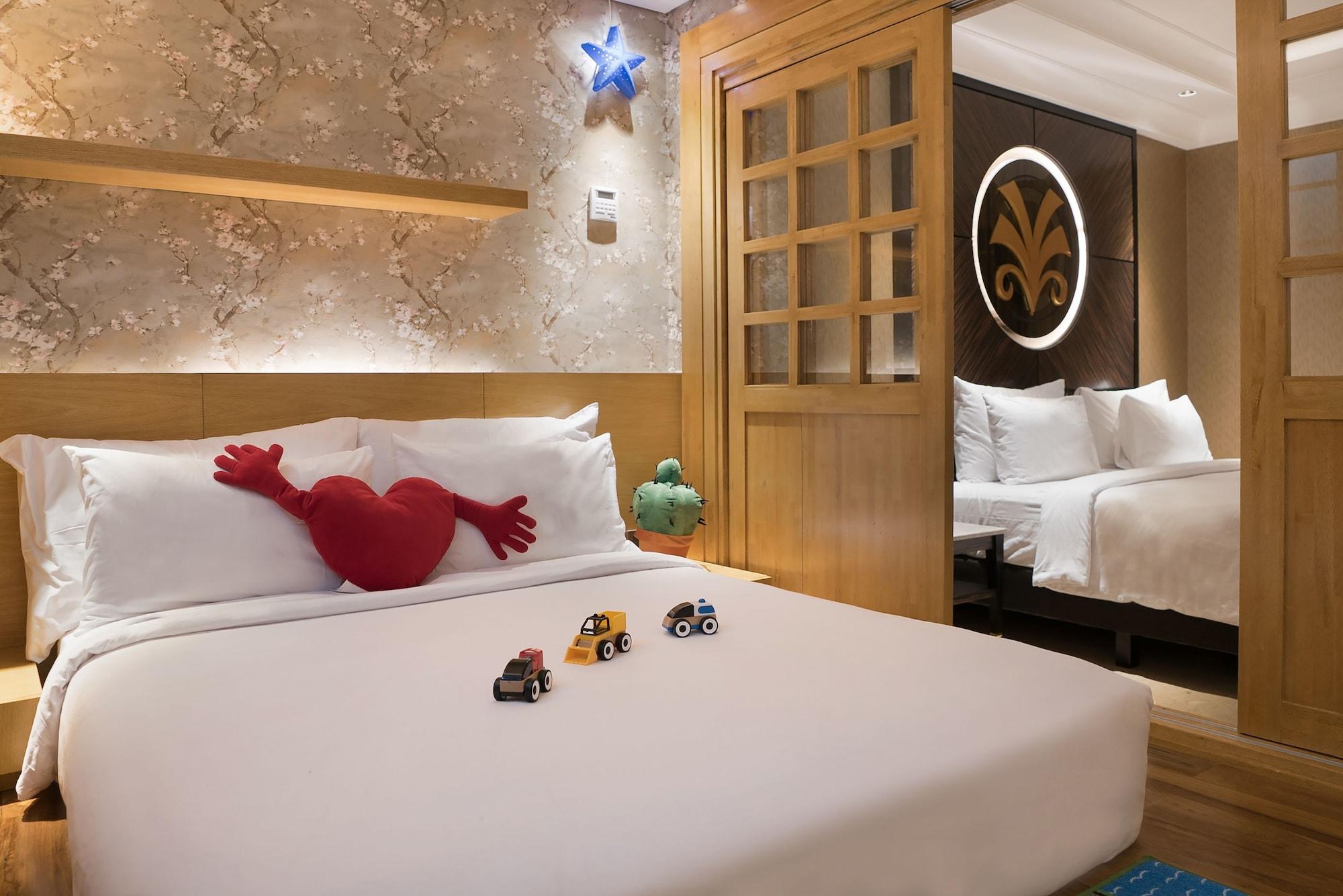 ไมโก โฮเต็ล แอนด์ คอนเวนชั่น เซ็นเตอร์ มากัสซาร์ Hotel มากาซาร์ ภายนอก รูปภาพ