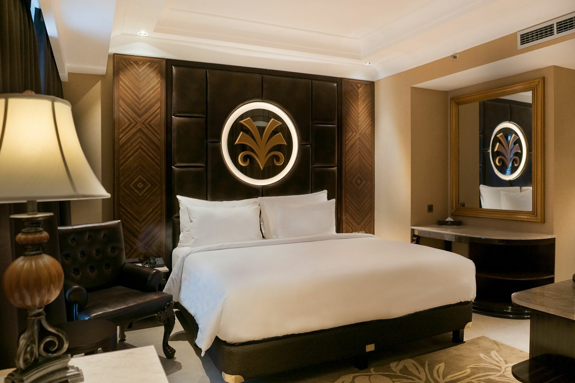 ไมโก โฮเต็ล แอนด์ คอนเวนชั่น เซ็นเตอร์ มากัสซาร์ Hotel มากาซาร์ ภายนอก รูปภาพ